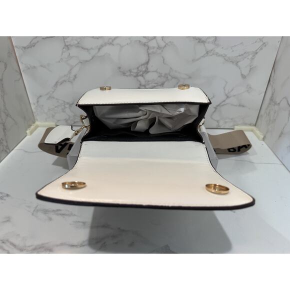 Balineciega Woman's Black and White Cross Body Purse w/Strap- Pre-owned - Picture 4 of 6